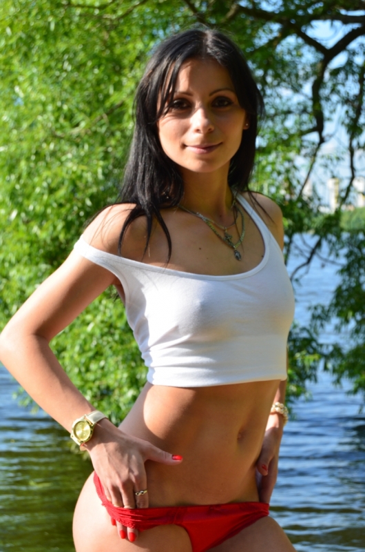 Элизабэль, 22